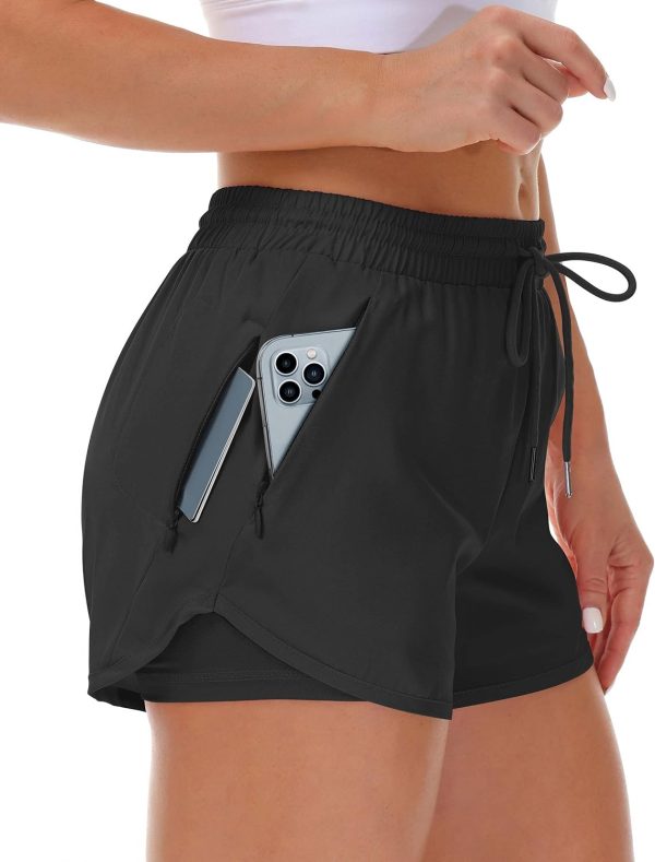 Women’s running shorts with liner and 3 zipper pockets